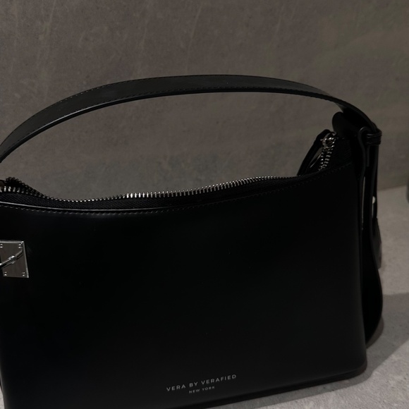 Bag - Picture 2 of 5